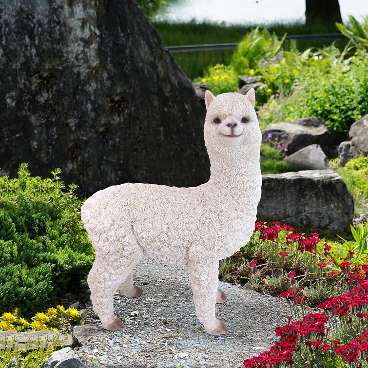 llama lawn decoration